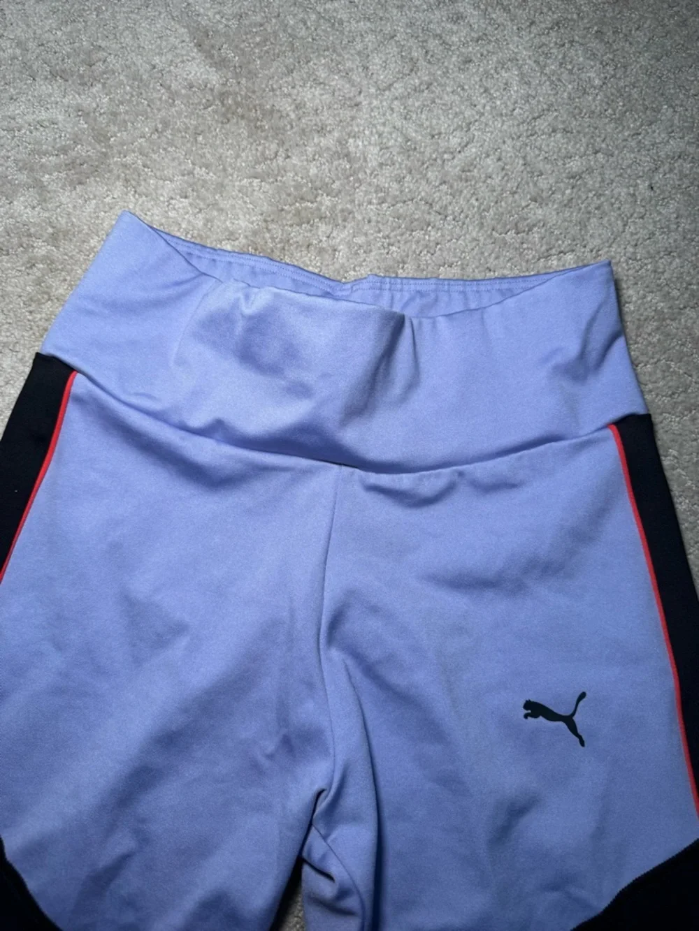 Puma Lavender and Black Performance Leggings with Pink Accents - Picture 3 of 6